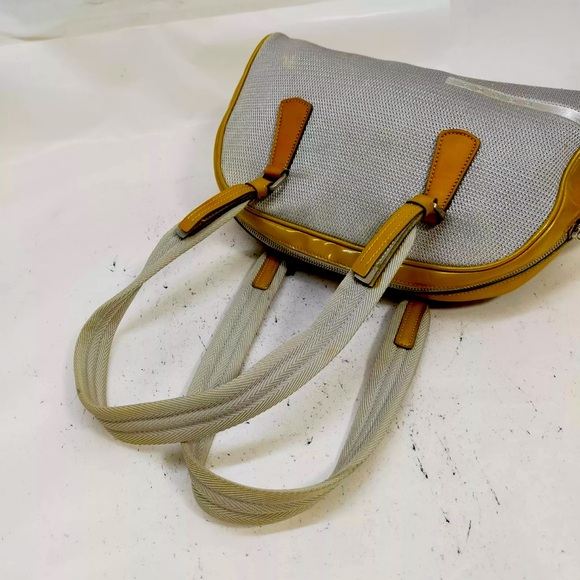 Prada Hand Bag  Gray Fabric and leather made in Italy 🇮🇹 - Picture 4 of 9